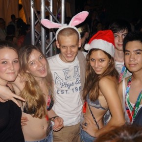 ZOUKOUT8