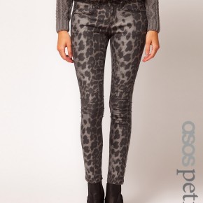 WTFSG-printedjeans-2