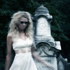 WTFSG-miss-KL-halloween-lb-3-950x636