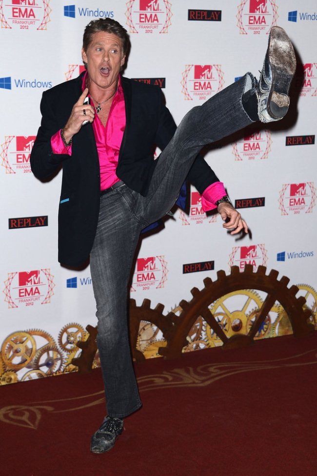 WTFSG_2012-MTV-Europe-Music-Awards-Red-Carpet_David-Hasselhoff