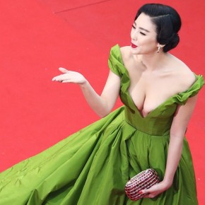 Look of the Day: Zhang Yuqi blows at Cannes Film Festival