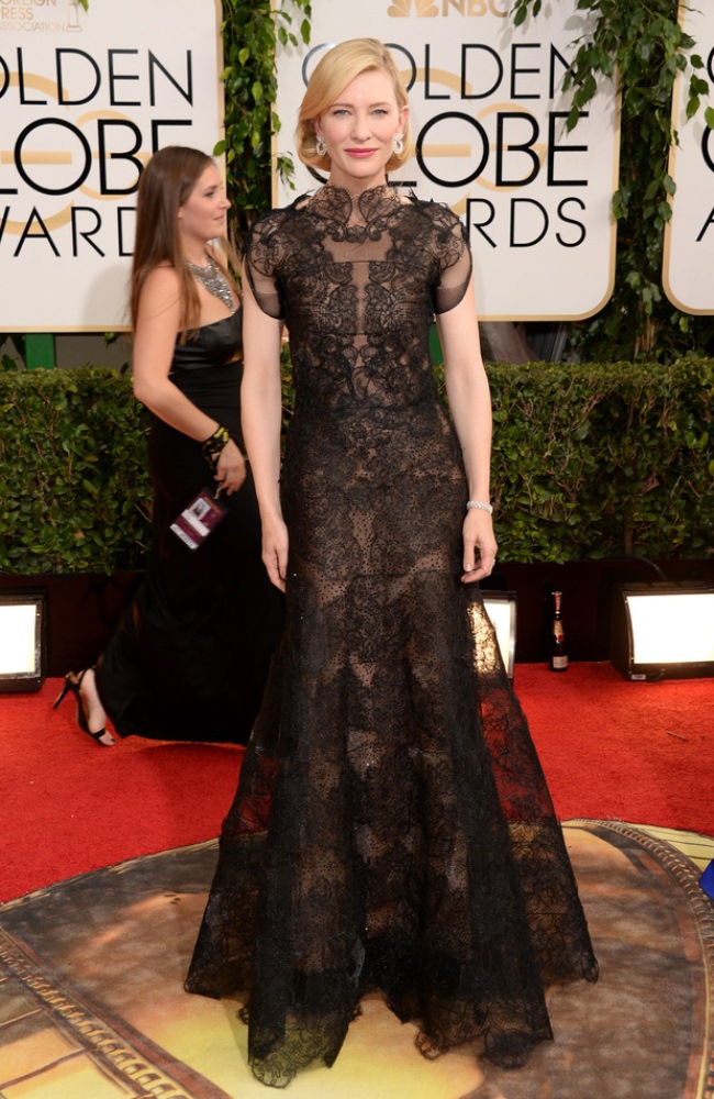 WTFSG-Golden-Globes-Cate-Blanchett-Armani-Prive