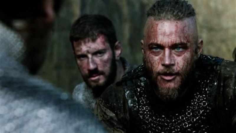 travis fimmel vikings season 2