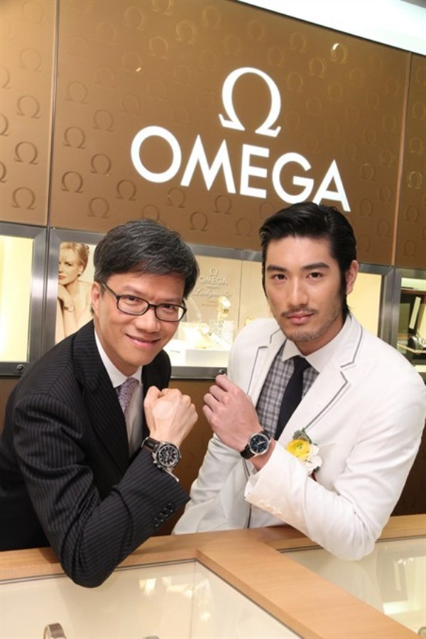 WTFSG-omega-restores-two-boutiques-in-hong-kong-3