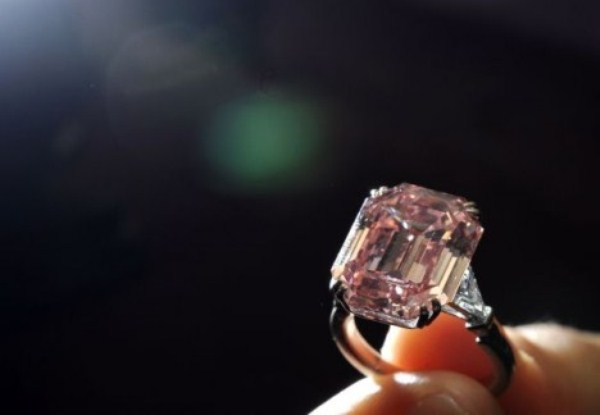 WTFSG-rare-translucent-pink-diamond