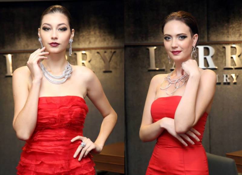 WTFSG_Larry-Jewelry_Barney-Cheng_models