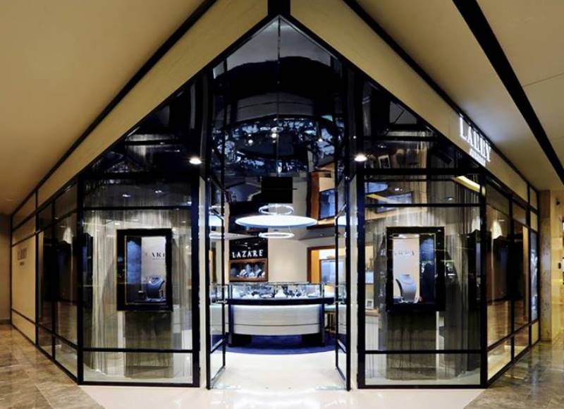 WTFSG_larry-jewelry-re-opens-paragon-flagship-store-in-singapore