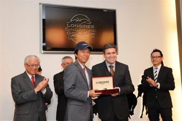 WTFSG_longines-singapore-gold-cup-2011_Juan-Carlos-Capelli_Masa-Otani