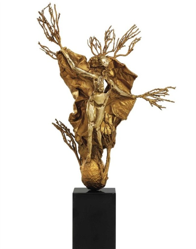WTFSG_small-is-beautiful-the-online-modern-sculpture-sale-by-christies_Victoire-de-Samothrace_Salvador-Dalí
