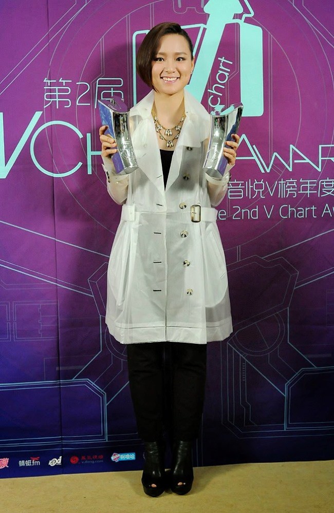 WTFSG_2014-V-chart-awards_Zhou-Bichang