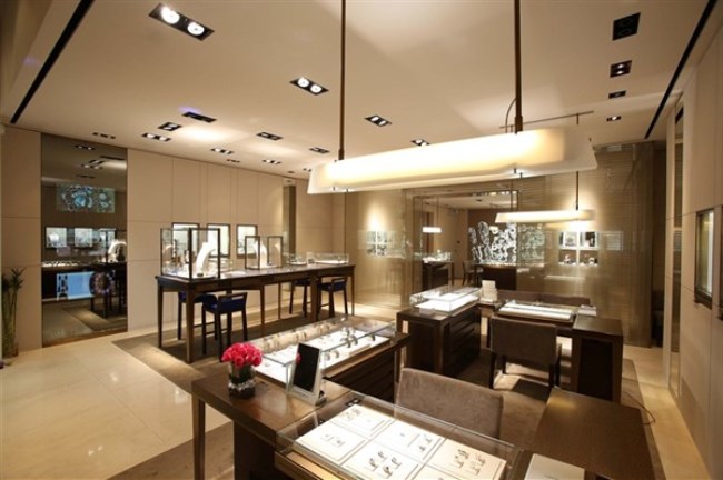 WTFSG_chaumet-reopens-elements-boutique-hong-kong_interior
