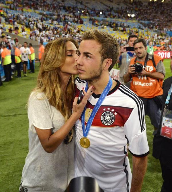 Who is Mario Gotze's partner Ann-Kathrin Brommel?