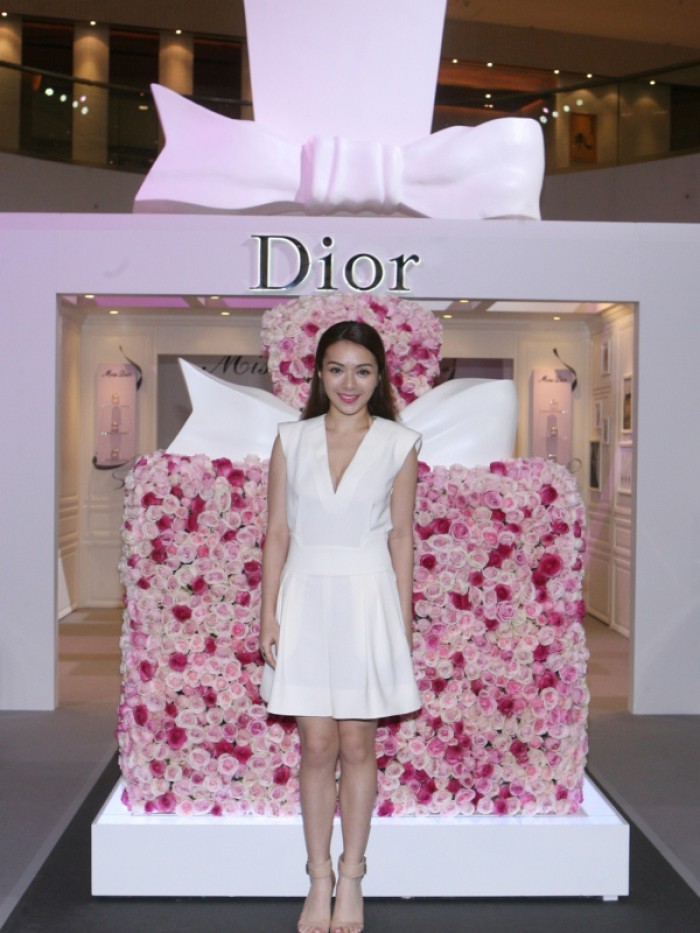 WTFSG_miss-dior-fragrance-of-the-creator-exhibition-opening_6