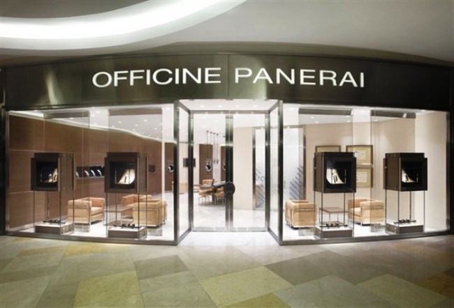 WTFSG_panerai-flagship-boutique-ion-orchard_1