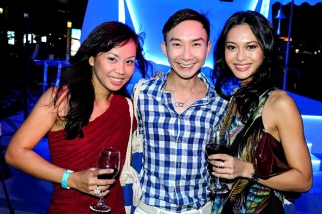 WTFSG_quayside-isle-official-opening_Louise-Siahaan_Hossan-Leong_Desiree-Siahaan