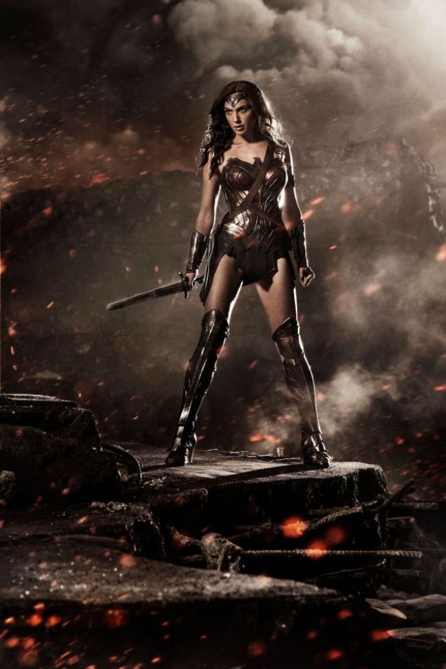 WTFSG_wonder-woman-costume-movie-batman-superman_gal-gadot