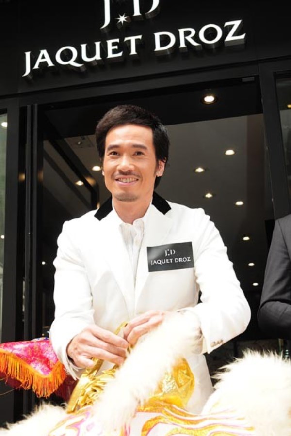 WTFSG_jaquet-droz-opens-first-hong-kong-boutique_Moses-Chan