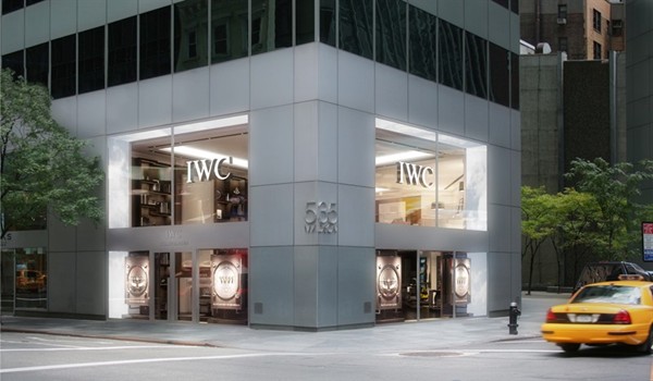 WTFSG_Façade-IWC-Flagship-Boutique-NYC