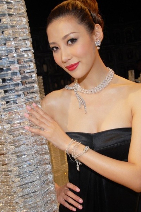 WTFSG_chanel-high-jewellery-collection-hk_model_1