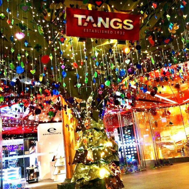 WTFSG_step-into-the-season-in-style-TANGS_1