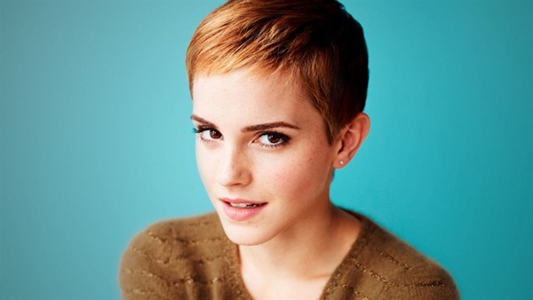 WTFSG_most-influential-hairstyles-of-2011_Emma-Watson