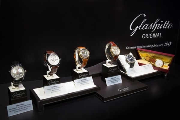 WTFSG_the-art-of-the-chronograph-exhibition-by-glashtte-original_2