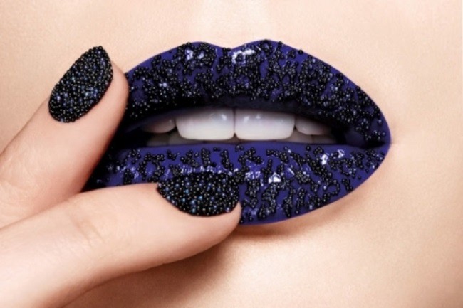 WTFSG_nail-art-latest-caviar-nails_1