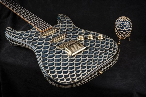 WTFSG_pine-cone-stratocaster-inspired-by-a-faberge-egg_1