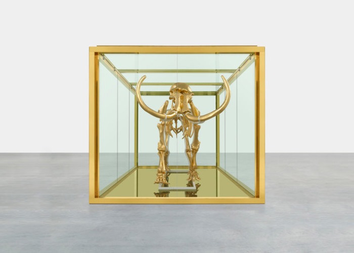 WTFSG_damien-hirst-golden-mammoth-skeleton_3