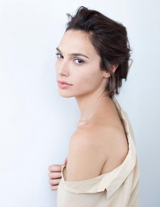 WTFSG_gal-gadot-gucci-bamboo-fragrance