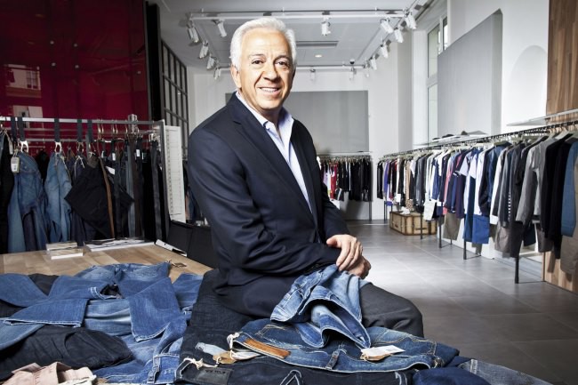 WTFSG_jewish-fashion-designer_paul-marciano-profile