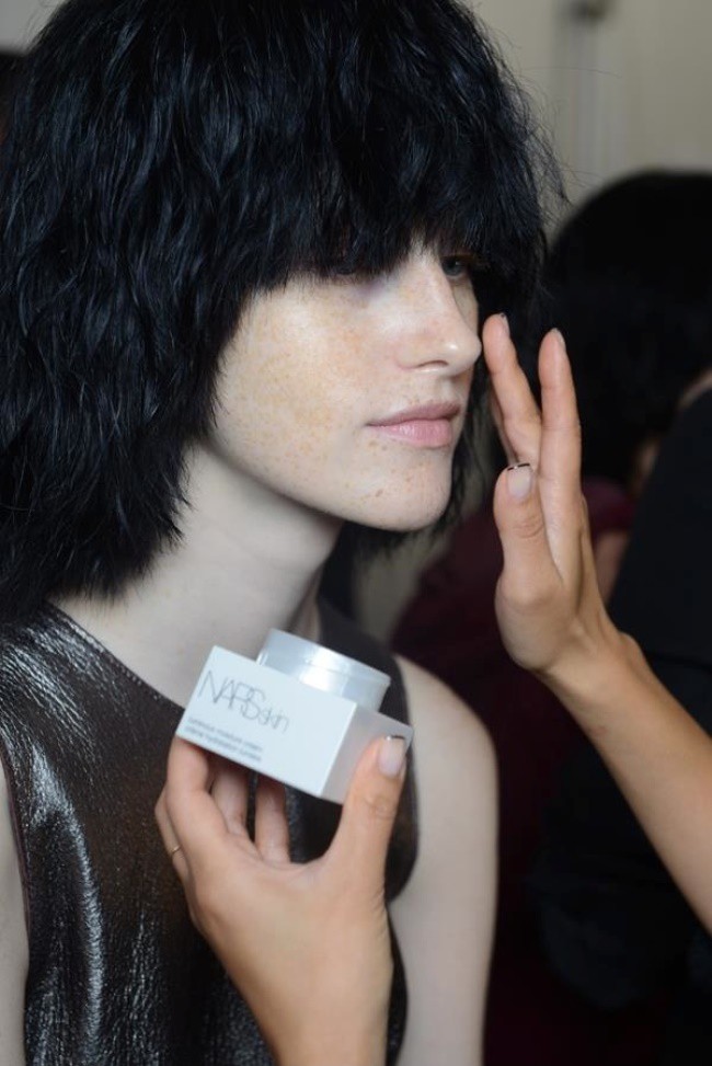 WTFSG_marc-jacobs-spring-2015-beauty_4