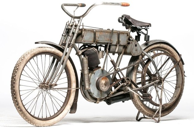 WTFSG_1907-harley-davidson-strap-tank-auction-us650000_1