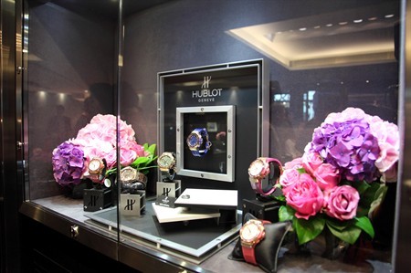 WTFSG_hublot-hk-charms-lady-watch-lovers_3