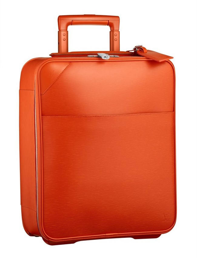 WTFSG_louis-vuitton-adds-new-hues-to-epi-luggage-line_1