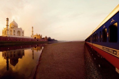 WTFSG_maharajas-express-indian-train-service_1