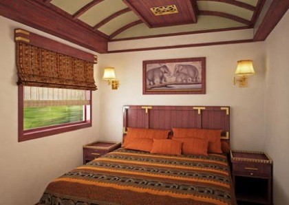 WTFSG_maharajas-express-indian-train-service_5