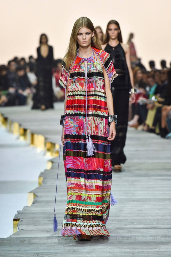 WTFSG_roberto-cavalli-2015-spring-summer-runway