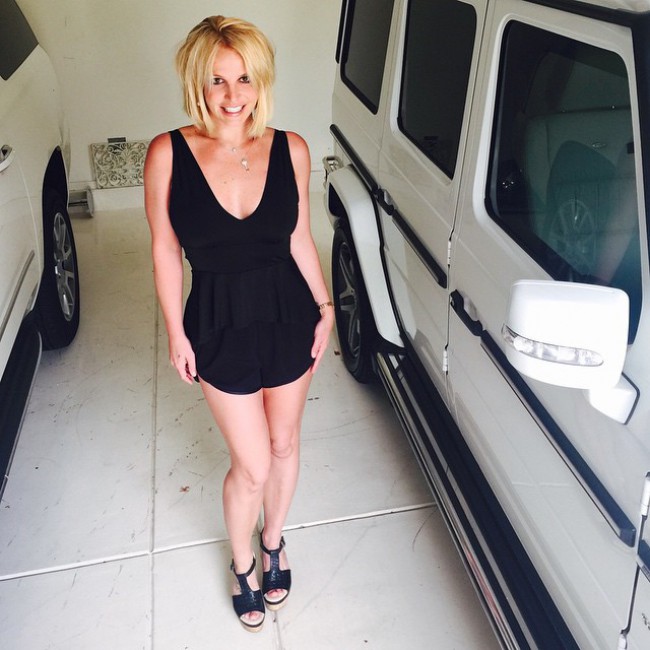 WTFSG_Britney-Spears-Short-Hair