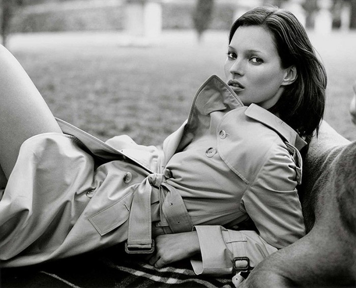 WTFSG_kate-moss-burberry-trench-coat-1999