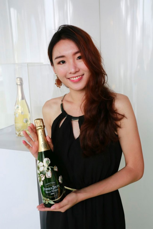 WTFSG_perrier-jouet-champagne-lounge-2015-singapore-yacht-show_2