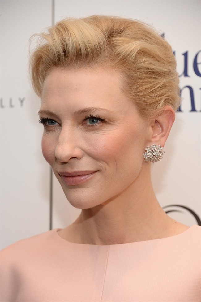 WTFSG_cate-blanchett-at-the-blue-jasmine-premiere_1