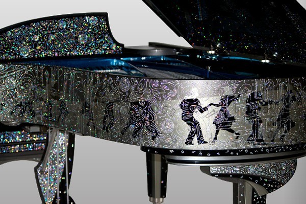 WTFSG_million-dollar-steinway-piano-inspired-by-new-york-serenade_1