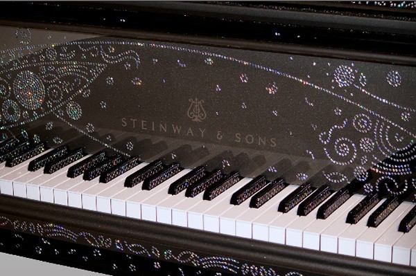 WTFSG_million-dollar-steinway-piano-inspired-by-new-york-serenade_2