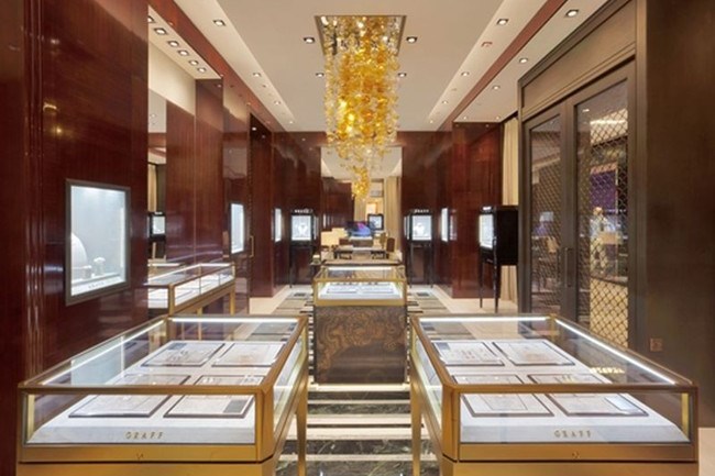WTFSG_shenyang-welcomes-its-very-own-graff-diamonds-store_1