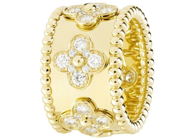 WTFSG_van-cleef-arpels-perlee-collection-yellow-gold_1