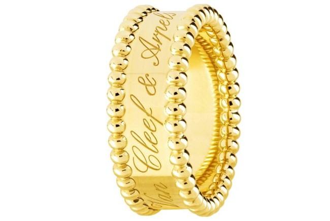 WTFSG_van-cleef-arpels-perlee-collection-yellow-gold_6