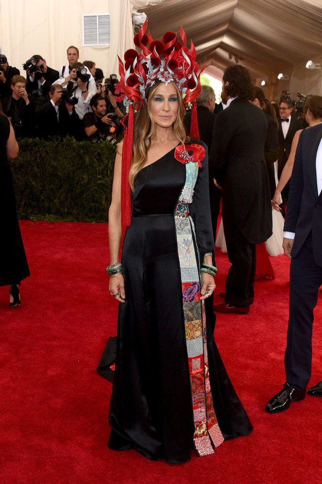 WTFSG_2015-met-gala-red-carpet-style_sarah-jessica-parker