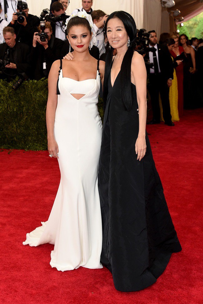 WTFSG_2015-met-gala-red-carpet-style_selena-gomez