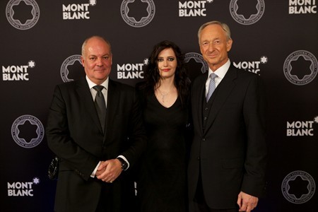 WTFSG_hrh-prince-of-wales-receives-montblanc-de-la-culture-arts-patronage-award_2